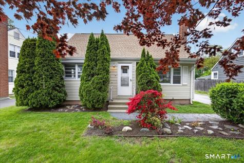 106 Moritz Place Fairfield CT 06824