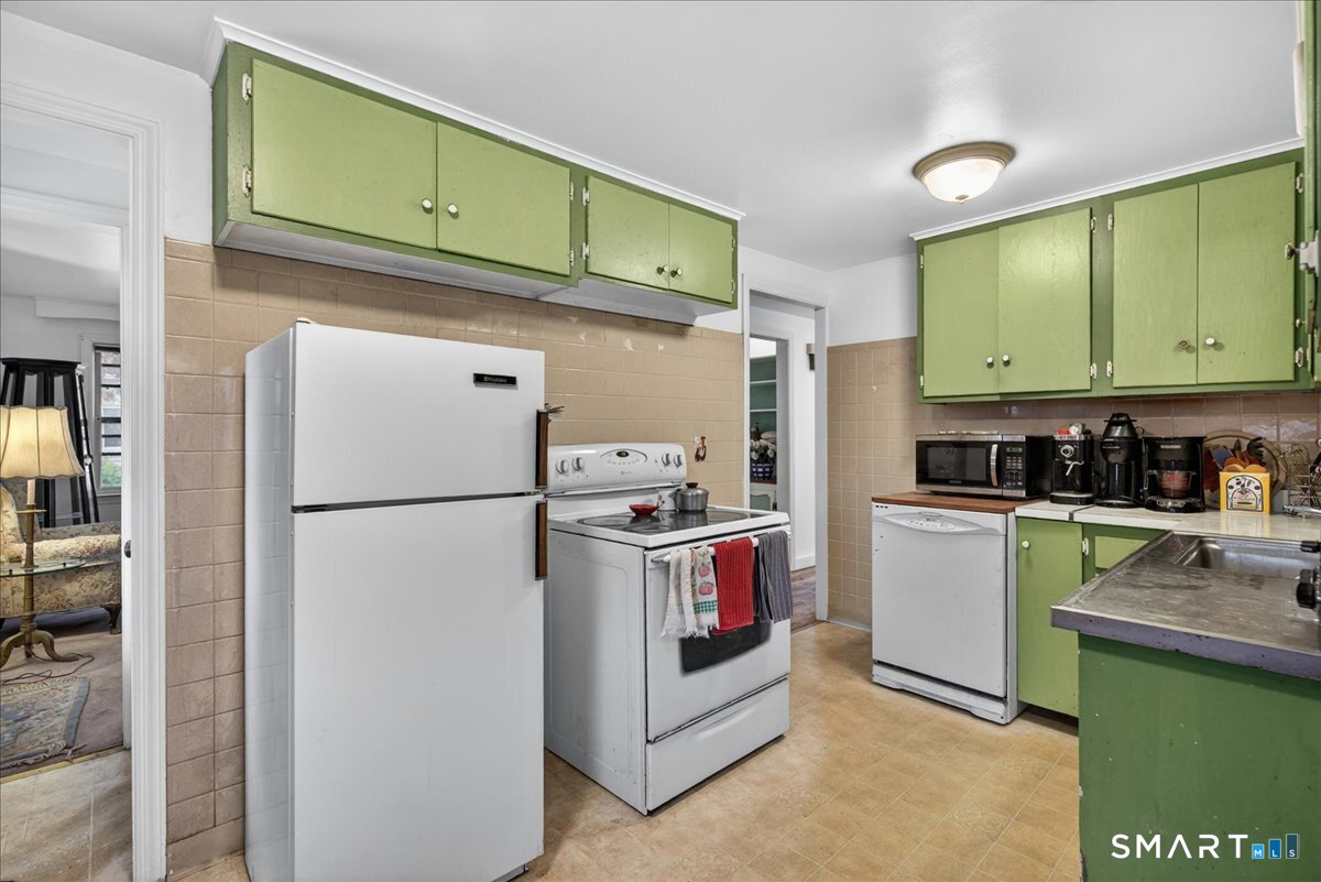 106 Moritz Place Fairfield CT 06824