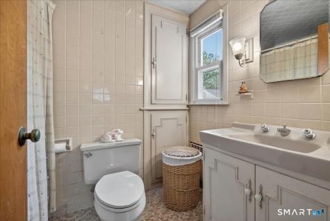 106 Moritz Place Fairfield CT 06824