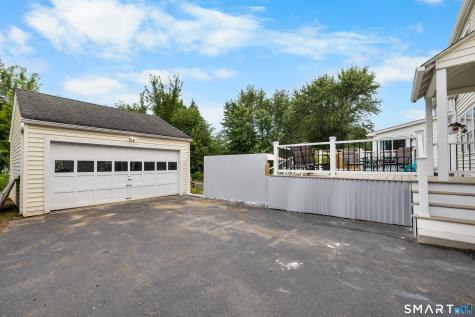57 Fennbrook Road West Hartford CT 06119