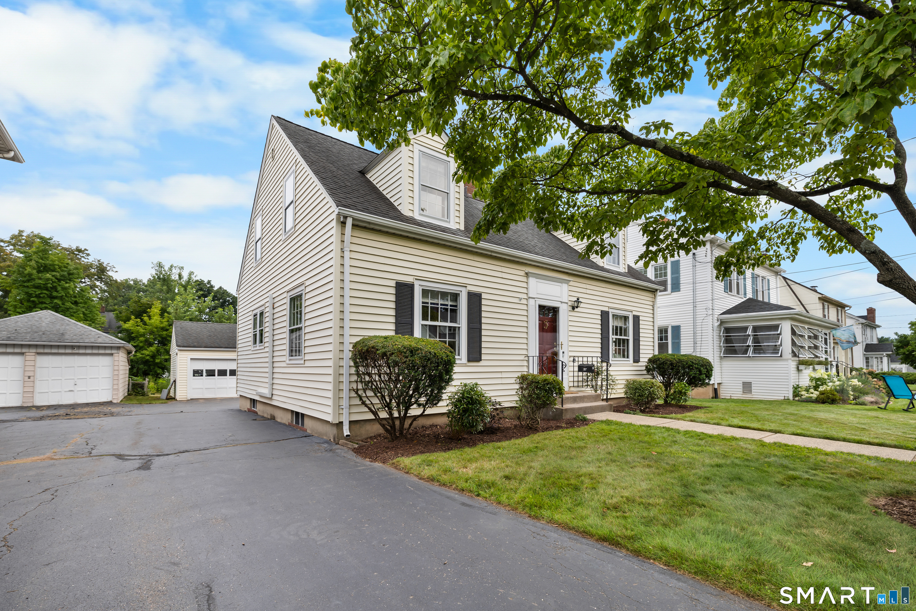 57 Fennbrook Road West Hartford CT 06119