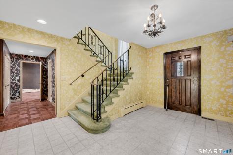 232 Maybrook Road Waterbury CT 06708