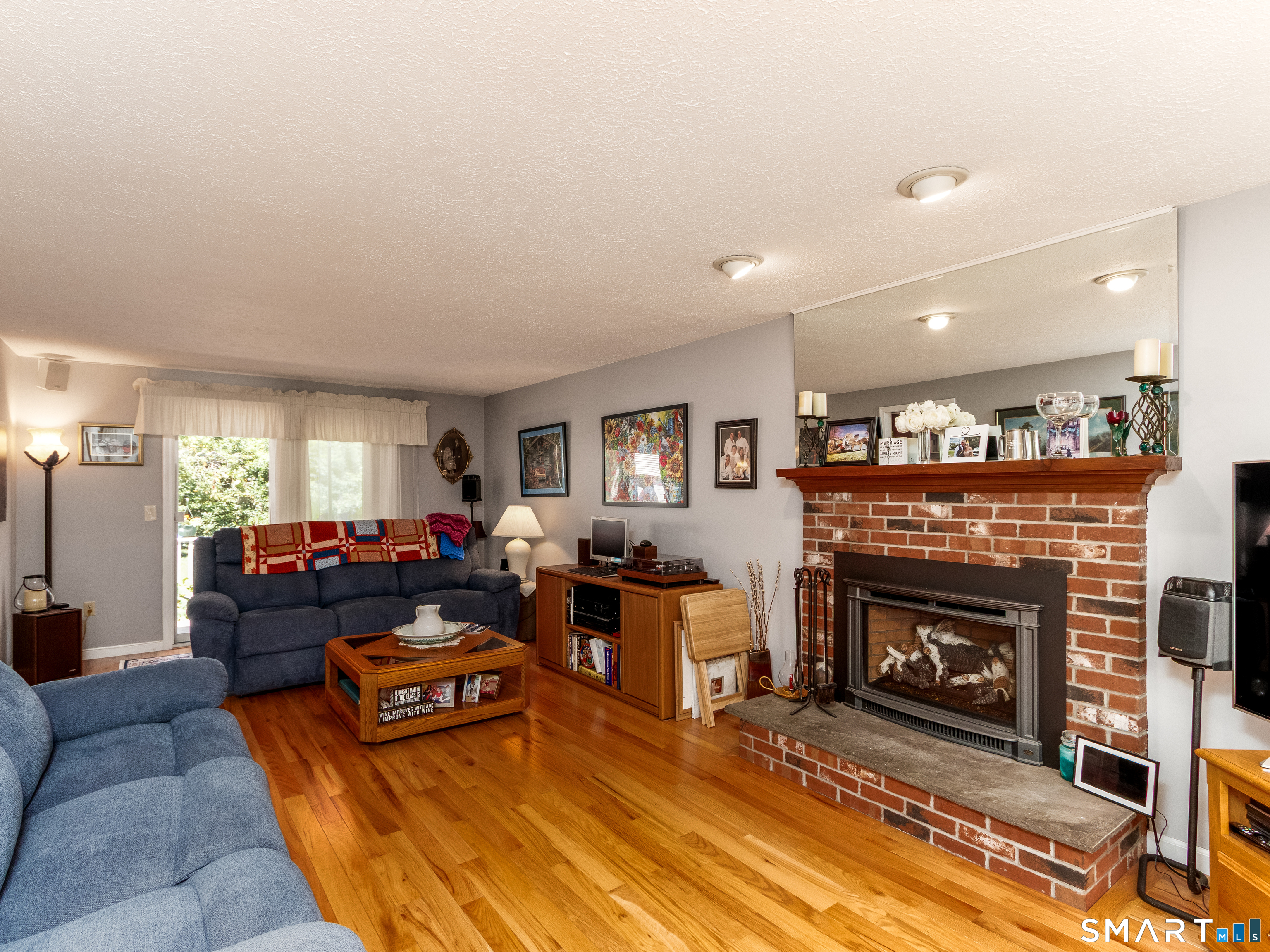 273 New Hanover Avenue Meriden CT 06451
