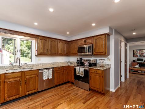 273 New Hanover Avenue Meriden CT 06451