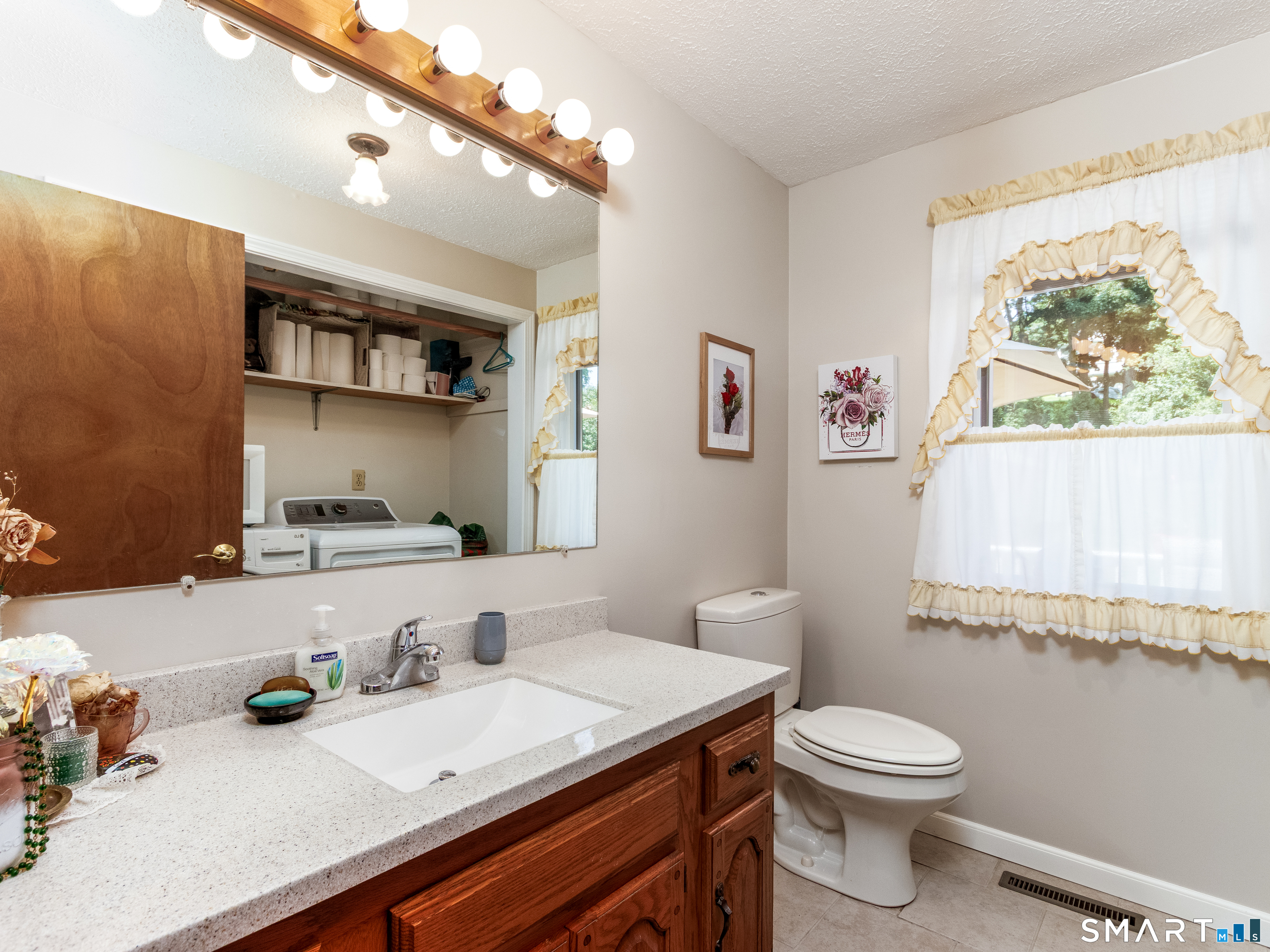 273 New Hanover Avenue Meriden CT 06451
