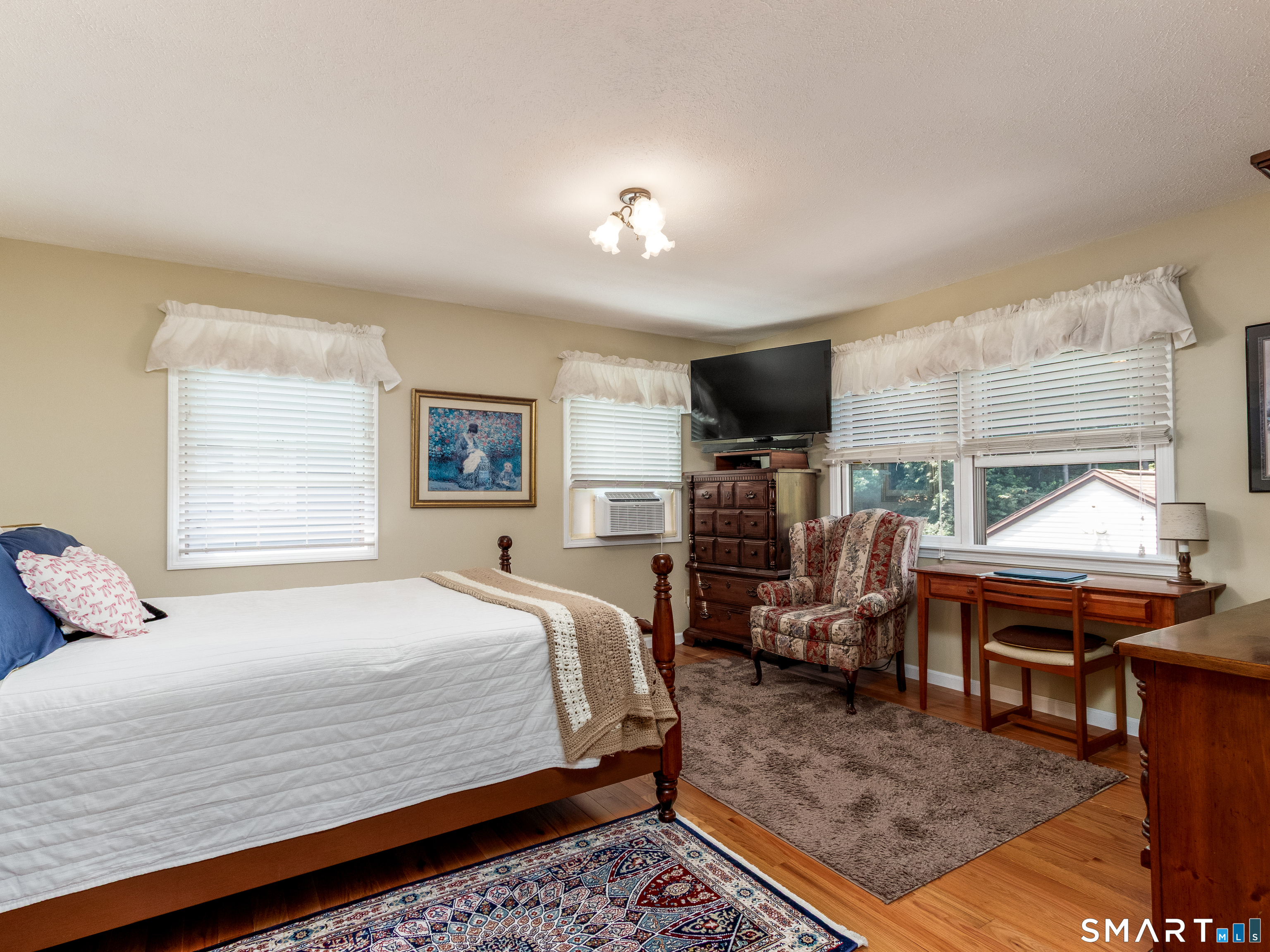 273 New Hanover Avenue Meriden CT 06451