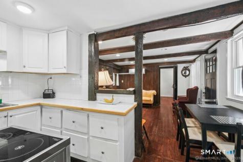 492 Newtown Turnpike Weston CT 06883