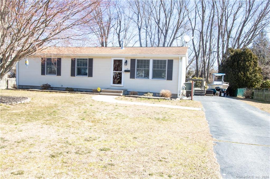 34 Lester Street New London CT 06320