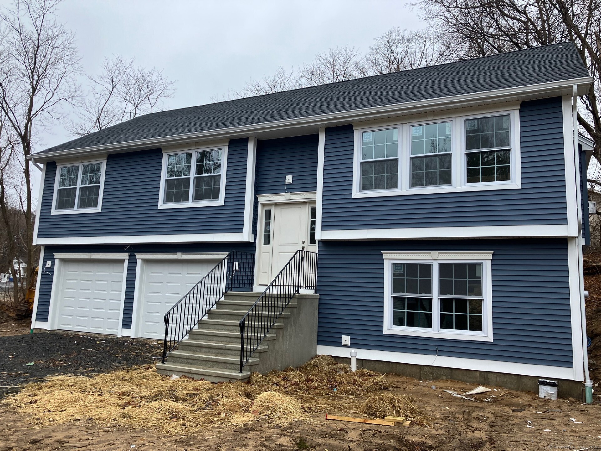 27 Matthews Street Bristol CT 06010
