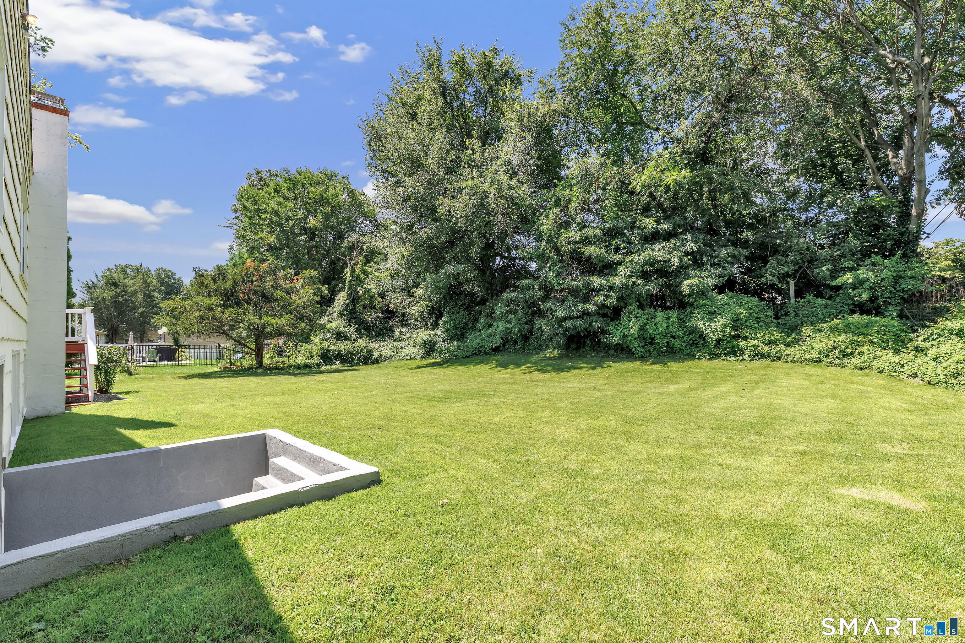 15 Maurice Street Norwalk CT 06851