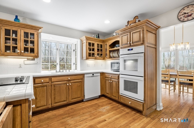 319 Laurelwood Drive Salem CT 06420