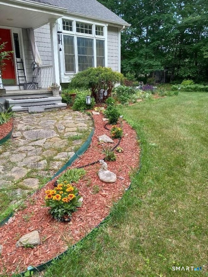 319 Laurelwood Drive Salem CT 06420