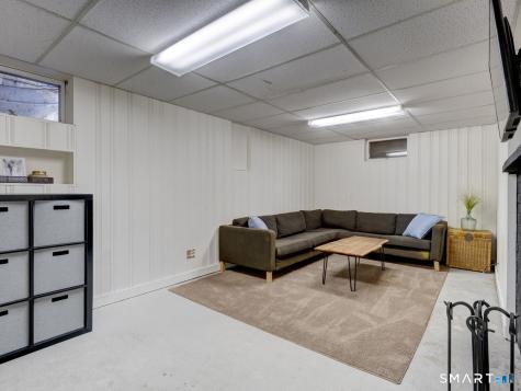 165 Stillwold Drive Wethersfield CT 06109