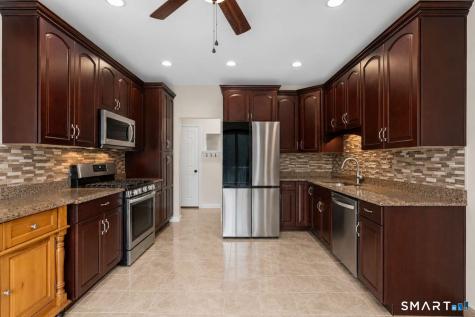 118 Church Hill Chase Meriden CT 06450