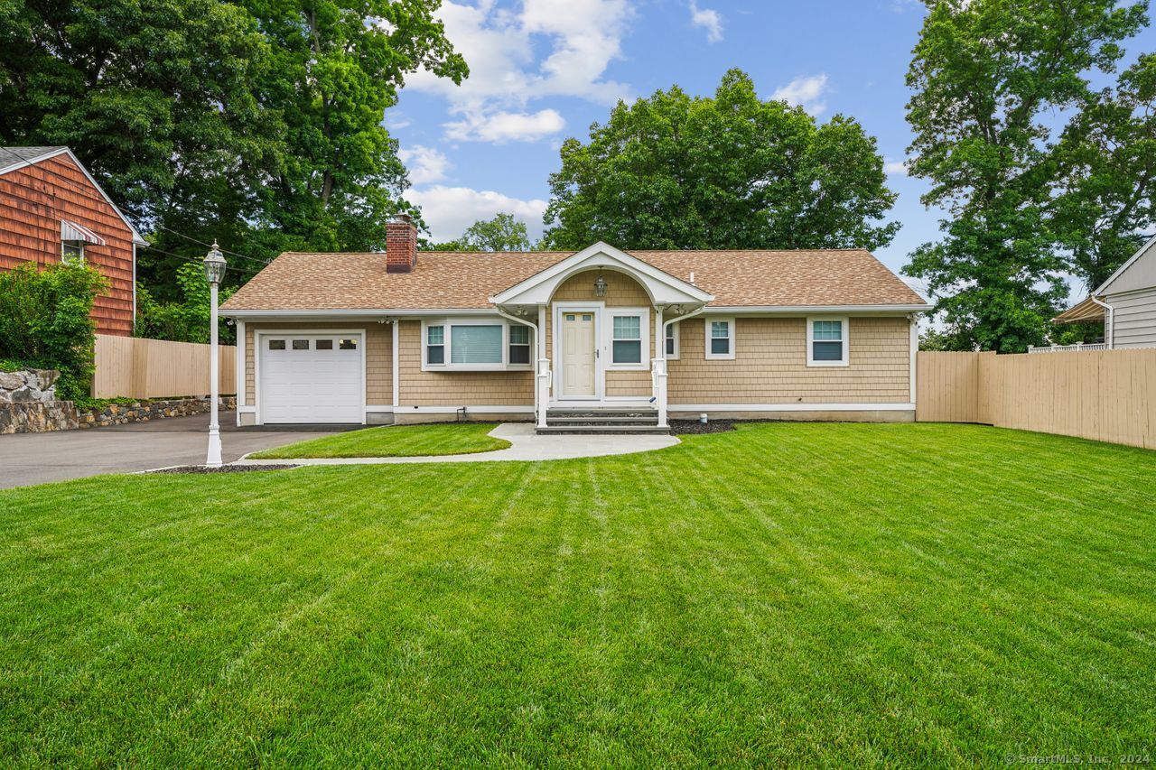 23 Fullin Road Norwalk CT 06851