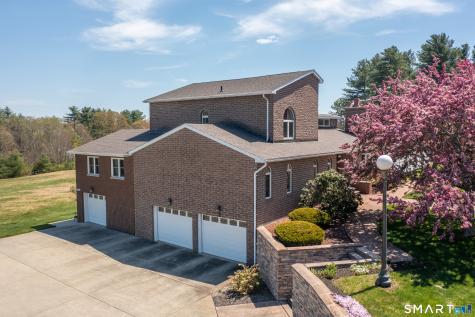 524 Wauregan Road Brooklyn CT 06234
