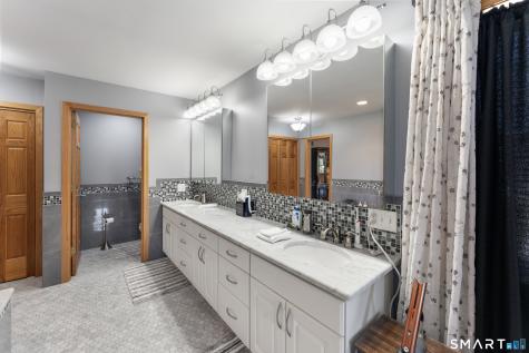 524 Wauregan Road Brooklyn CT 06234