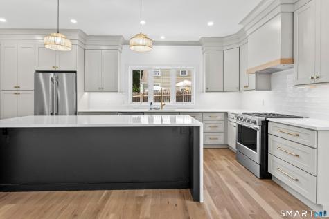 30 Country Road Fairfield CT 06824