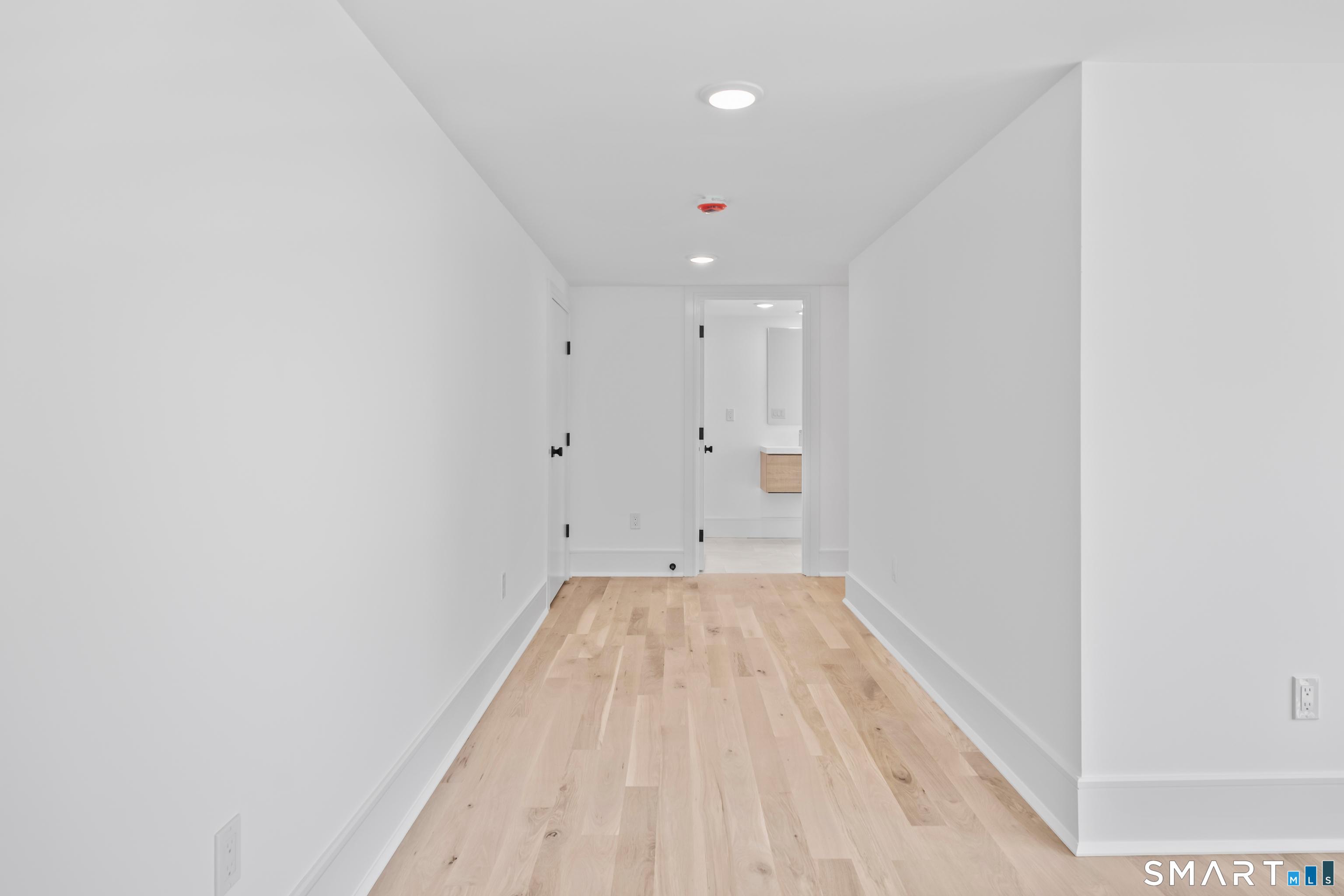 30 Country Road Fairfield CT 06824