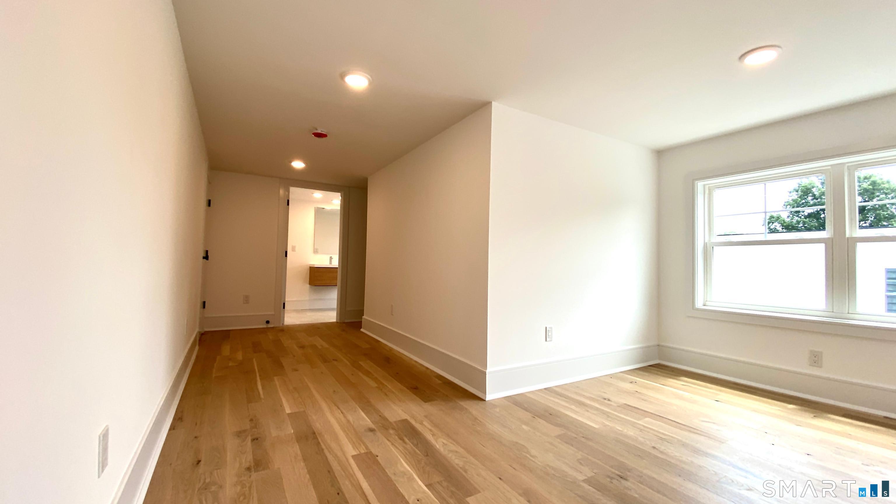 30 Country Road Fairfield CT 06824