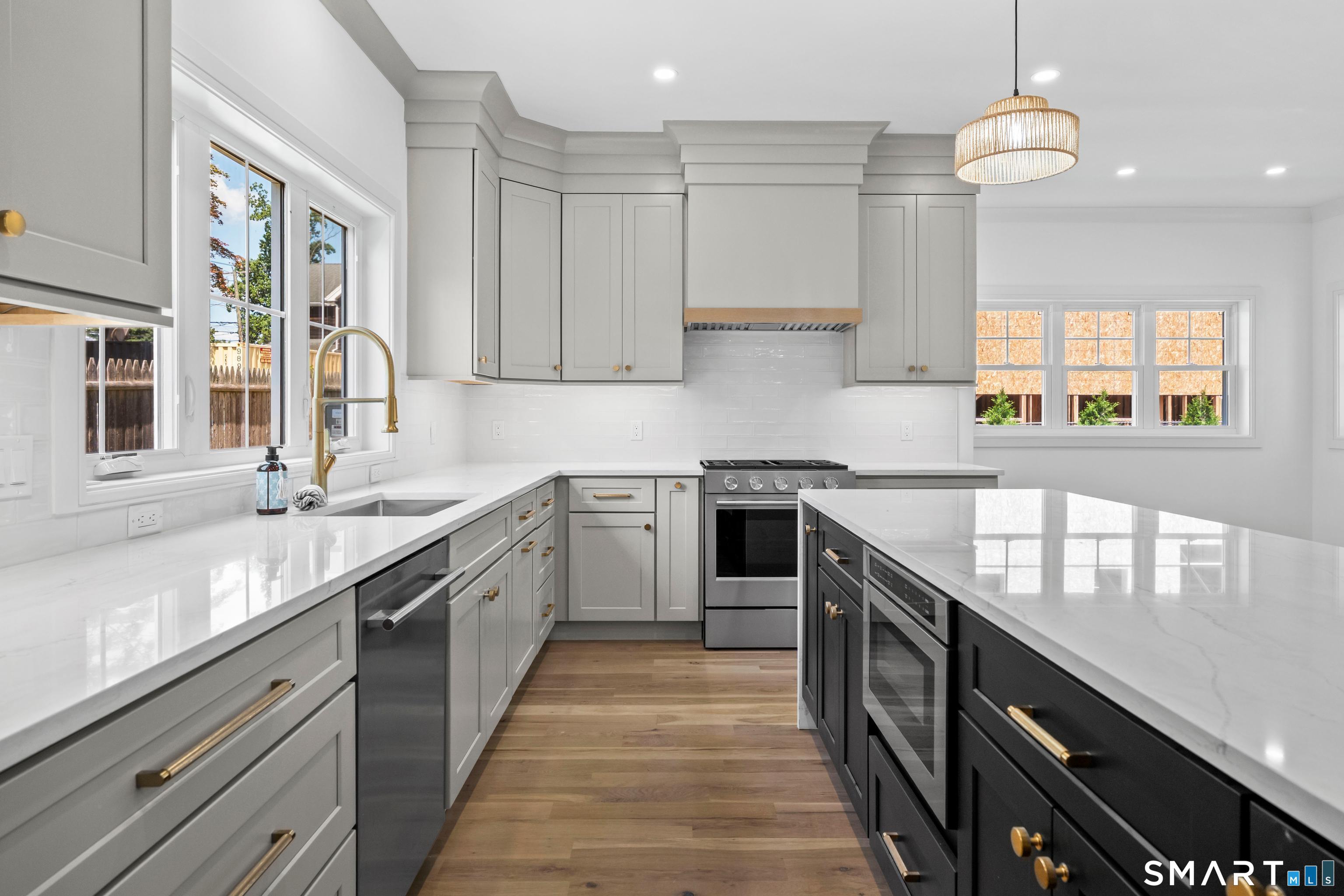 30 Country Road Fairfield CT 06824
