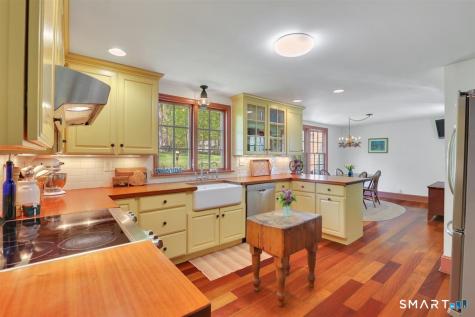 292 Parmelee Hill Road Durham CT 06422