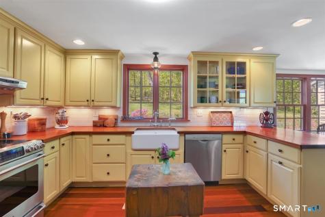 292 Parmelee Hill Road Durham CT 06422