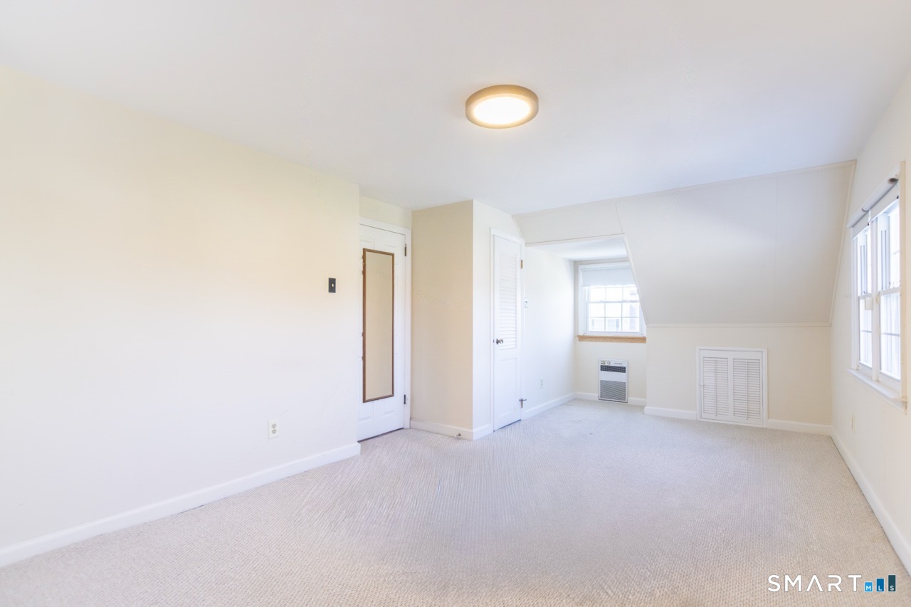 146 Warde Terrace Fairfield CT 06824