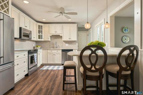 12 Sunset Drive Old Lyme CT 06371