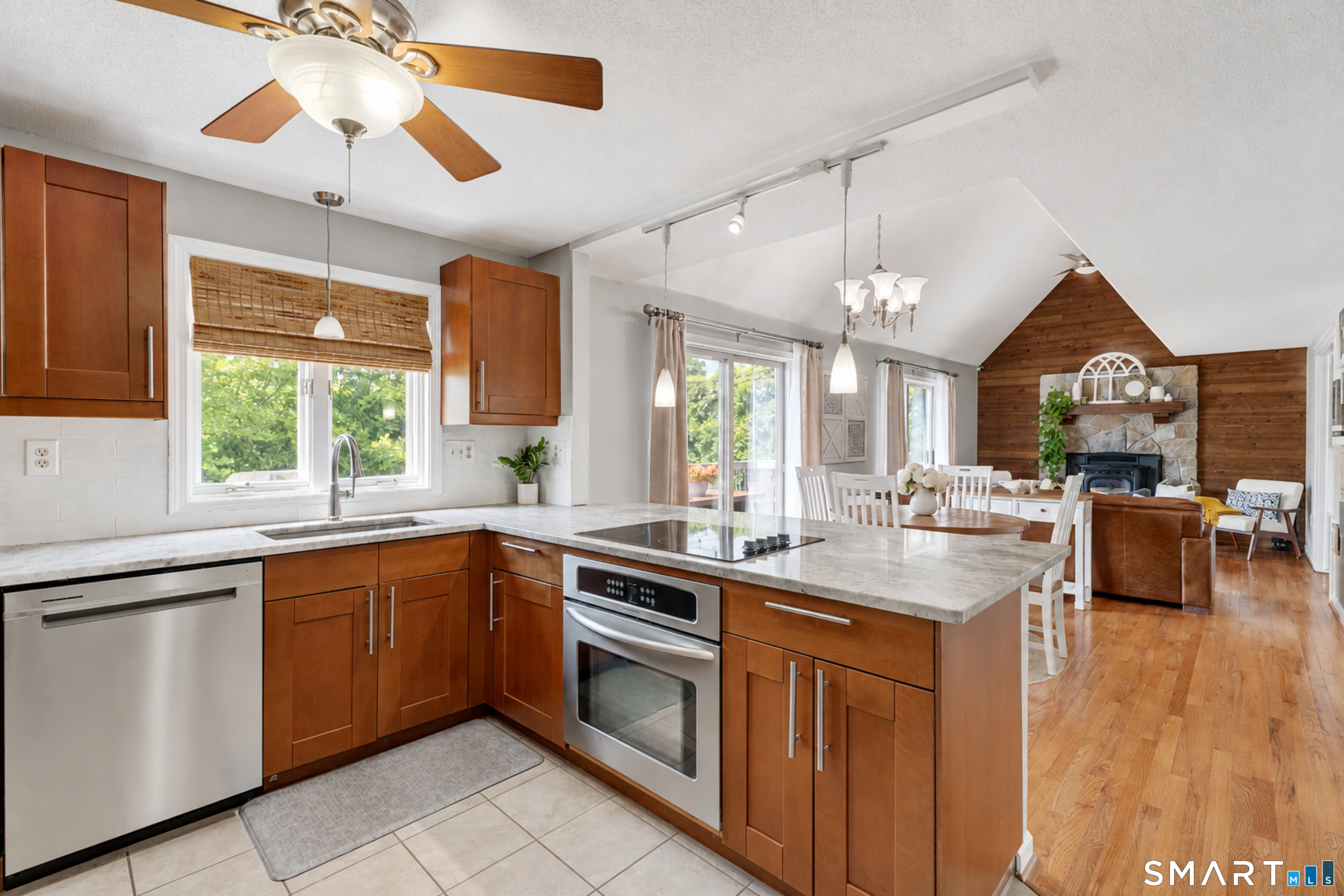 897 East Street Middletown CT 06457