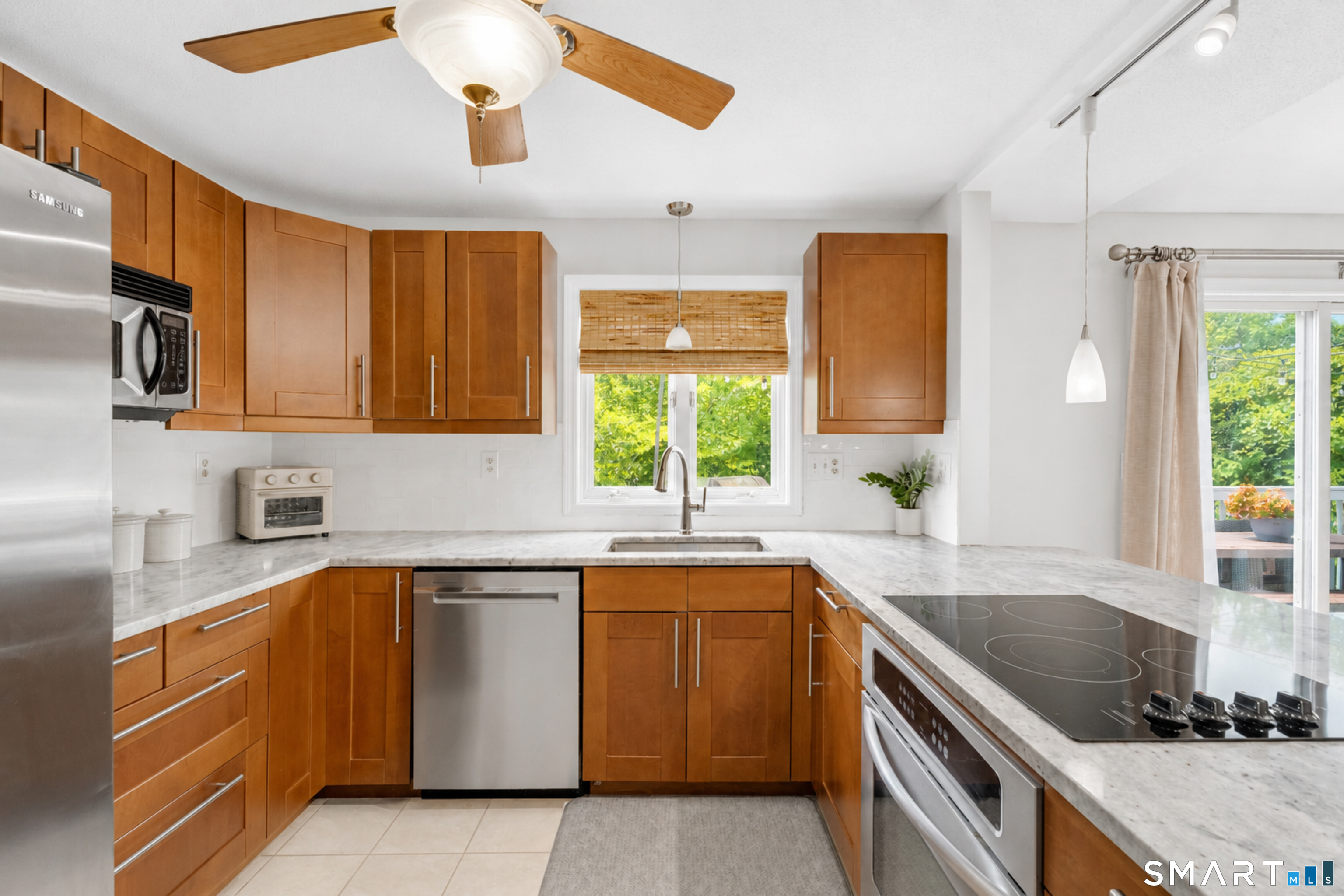 897 East Street Middletown CT 06457
