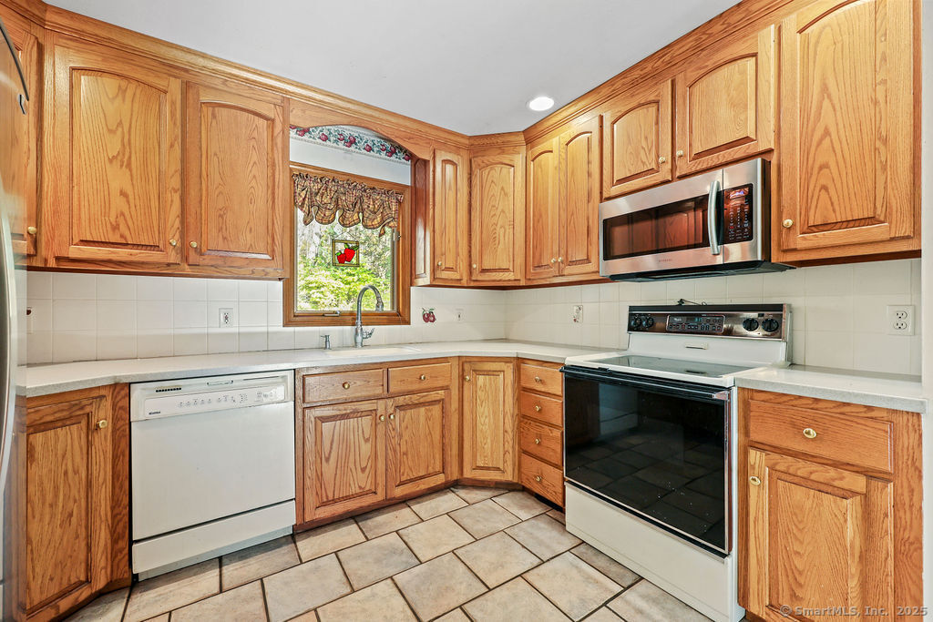 297 Babbitt Road Thomaston CT 06787