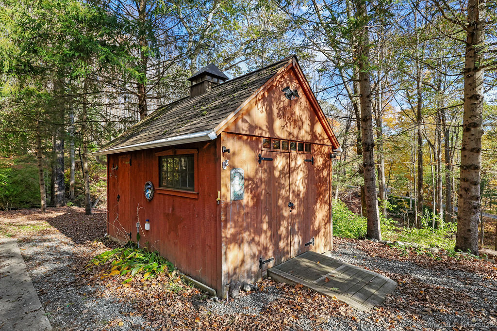 297 Babbitt Road Thomaston CT 06787