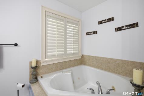 27 Quail Run Road Mansfield CT 06268