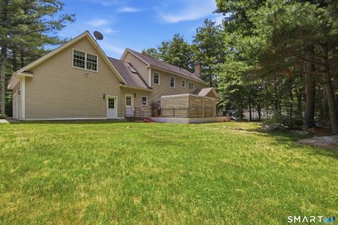 27 Quail Run Road Mansfield CT 06268