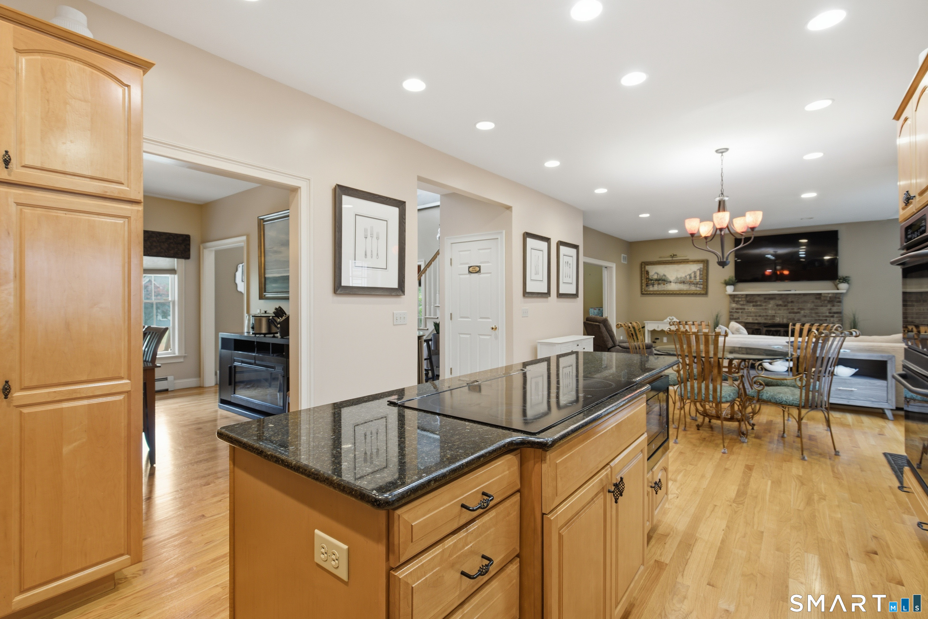 27 Quail Run Road Mansfield CT 06268