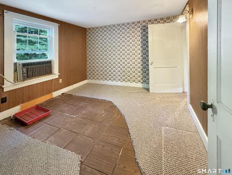 81 Gallup Lane Waterford CT 06385