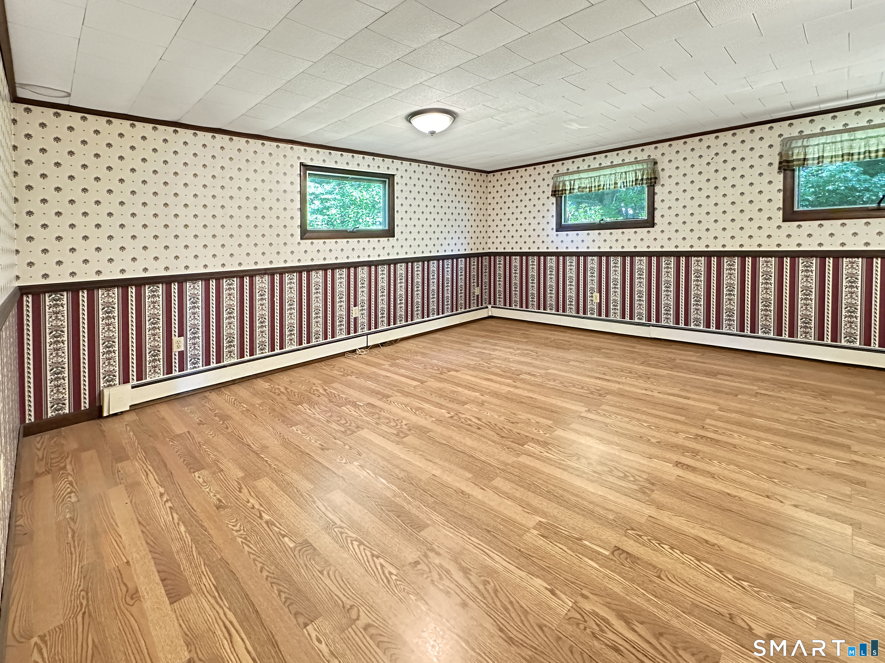 81 Gallup Lane Waterford CT 06385