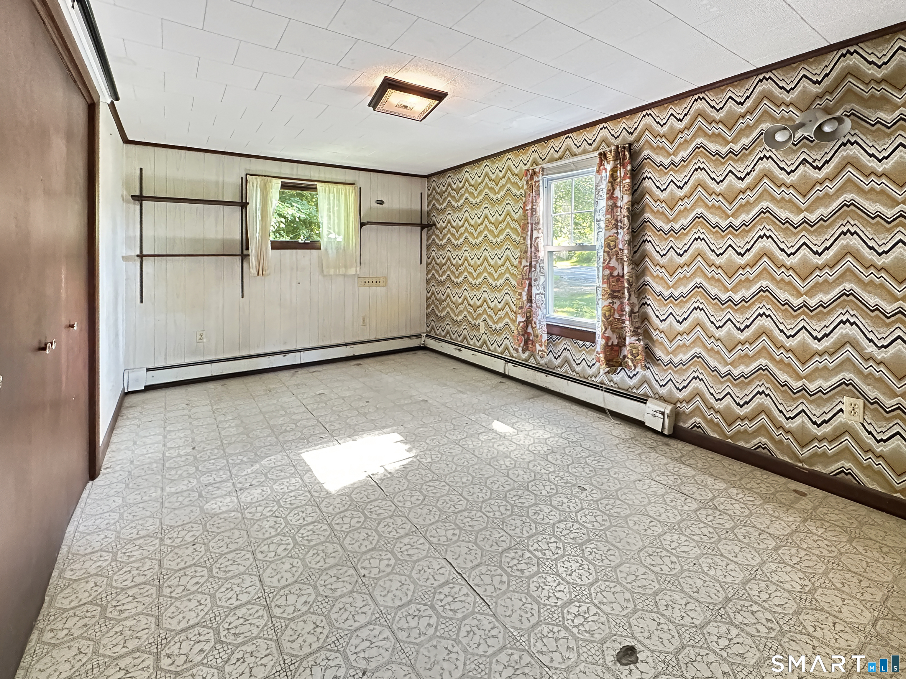 81 Gallup Lane Waterford CT 06385