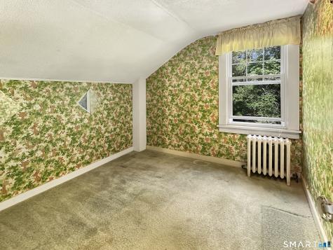 81 Gallup Lane Waterford CT 06385