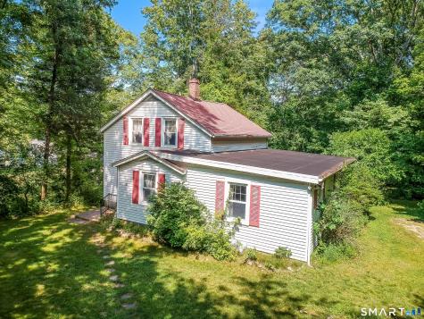 81 Gallup Lane Waterford CT 06385
