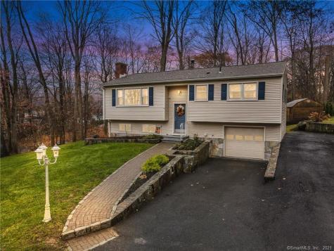 18 Pleasant Street Bethel CT 06801