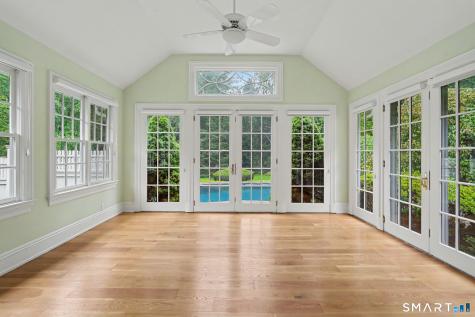 34 Sherwood Lane New Canaan CT 06840