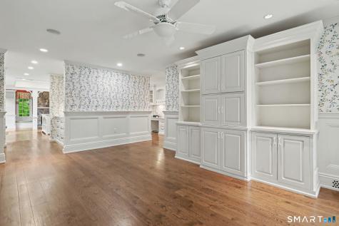 34 Sherwood Lane New Canaan CT 06840