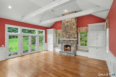 34 Sherwood Lane New Canaan CT 06840