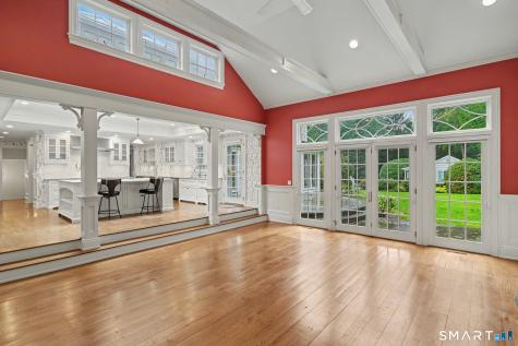 34 Sherwood Lane New Canaan CT 06840