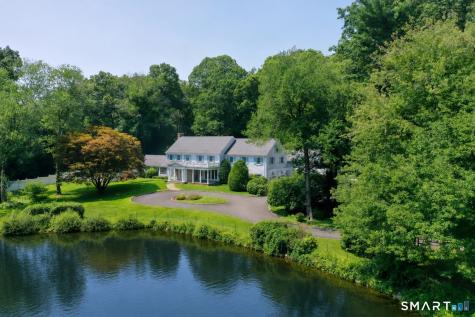 34 Sherwood Lane New Canaan CT 06840