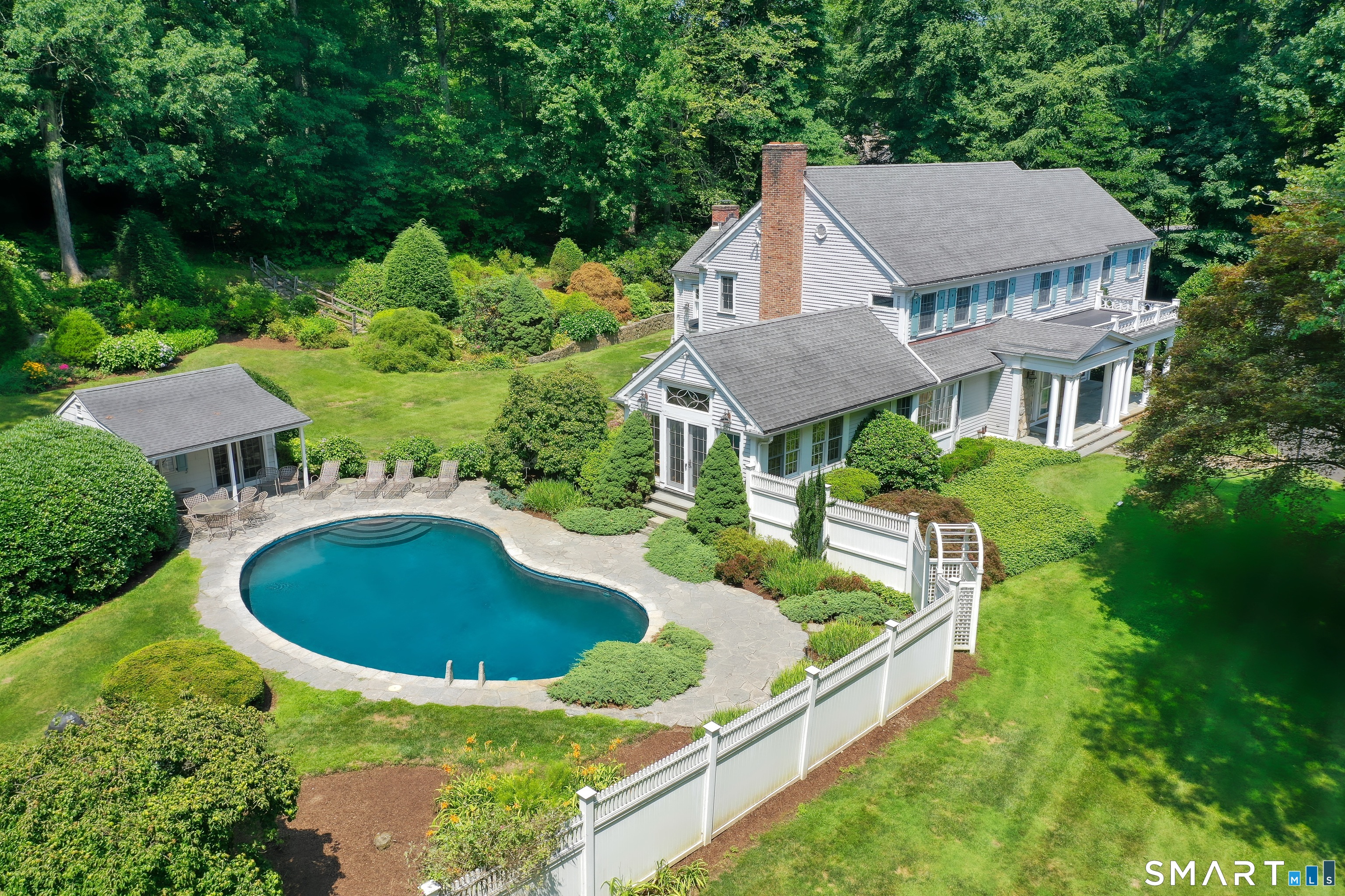34 Sherwood Lane New Canaan CT 06840