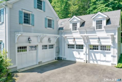 34 Sherwood Lane New Canaan CT 06840
