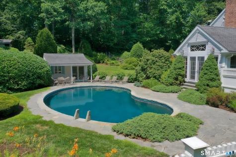 34 Sherwood Lane New Canaan CT 06840